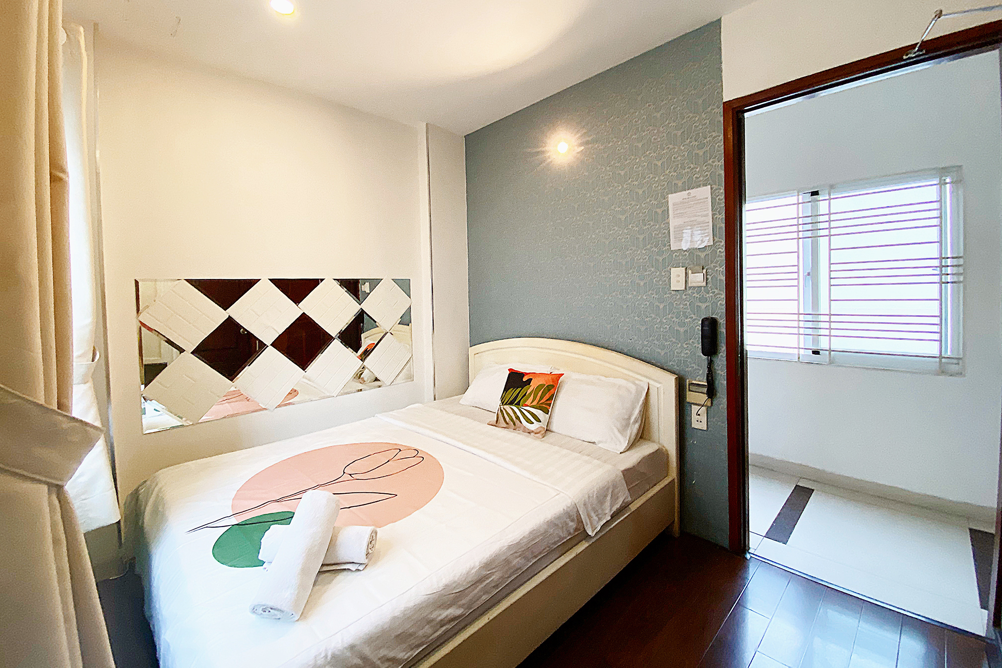 Top 35 Nhà Nghỉ Sài Gòn Qua Đêm - TP.HCM Từ 300k