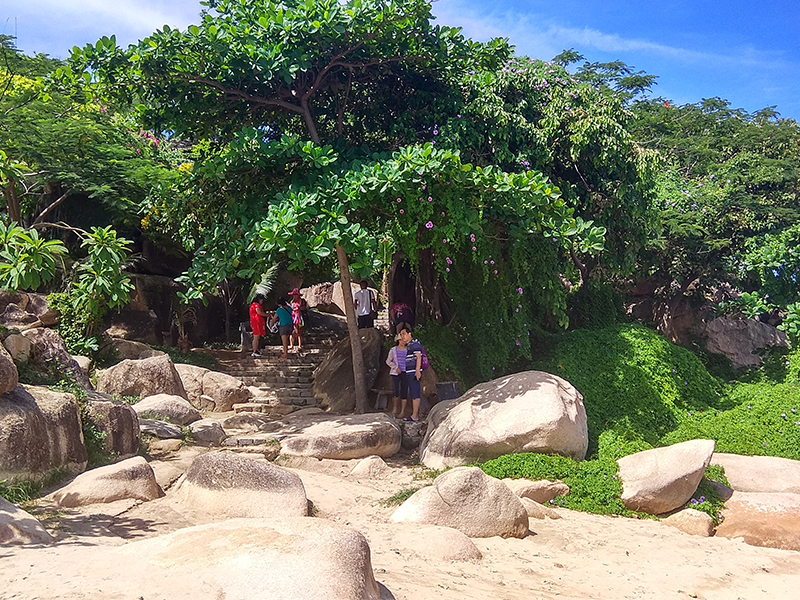 Hòn Chồng Nha Trang Điểm du lịch số 1!