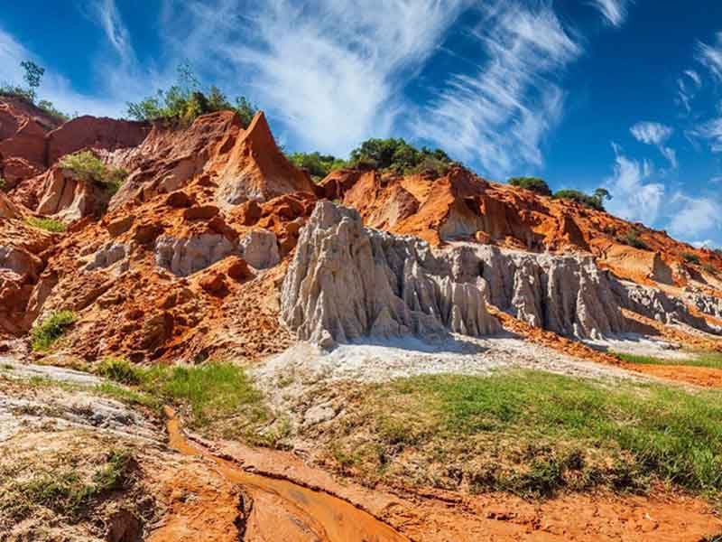 Suối Tiên Mũi Né – Đóa hoa “cam” rực rỡ giữa trời thiên nhiên