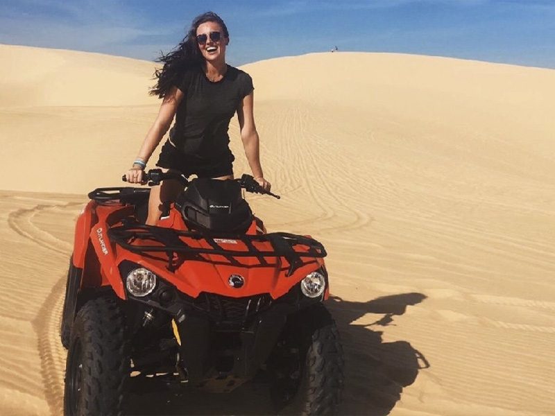 TRƯỢT CÁT Mũi Né TRẢI NGHIỆM HẤP DẪN VÀ THÚ VỊ KHÔNG THỂ BỎ LỠ - Đặc Sản Làng Chài Xưa