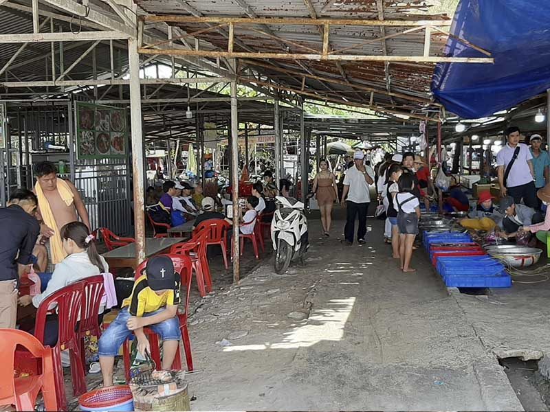 BẠN ĐÃ ĐẾN TOP 10 HẢI SẢN MÔI NÉ CỦA PHAN THIẾT - Đặc Sản Làng Chài Cổ