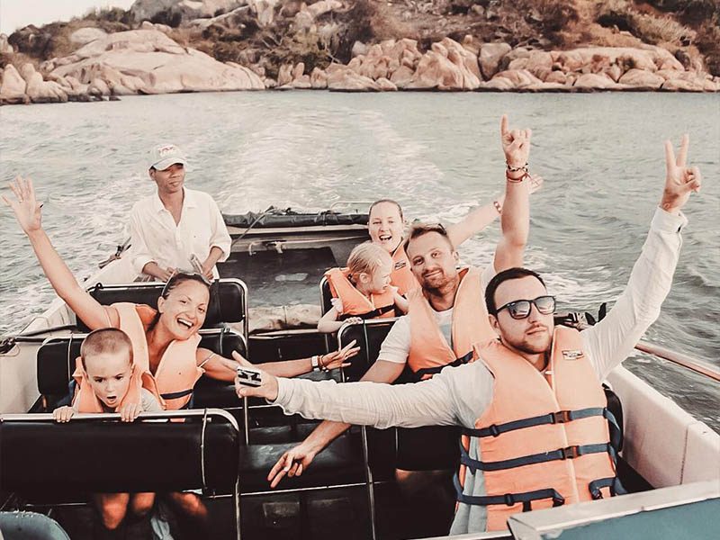 HẢI ĐÔNG CHOCKEN PHAN TRẢI NGHIỆM TẬN HƯỞNG