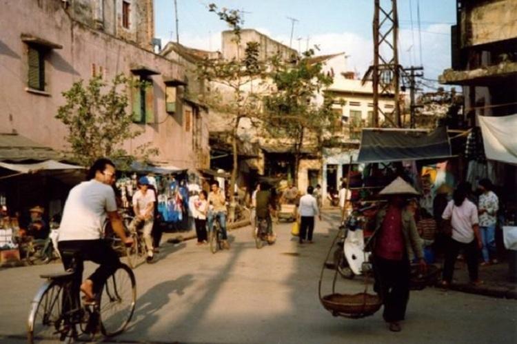 Review Du lịch phố cổ Hà Nội ở đâu, chơi gì, ăn gì, khách sạn, điểm tham quan 2022 46 Review Du Lịch Phố Cổ Hà Nội ở đâu,chơi Gì,ăn Gì,khách Sạn,các điểm Tham Quan 2022 - Review Kinh Nghiệm Du Lịch Tham Quan Đi Phượt Việt Nam