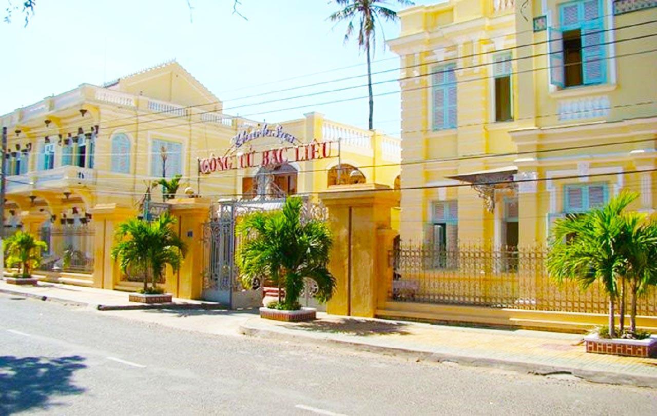 Review địa điểm tham quan nhà Công Tử Bạc Liêu, giá vé, kiến trúc 2022 46 Review Tham Quan Nhà Công Tử Bạc Liêu ở đâu, Giá Vé, Kiến Trúc 2022 - Review Kinh Nghiệm Du Lịch Tham Quan Đi Phượt Việt Nam