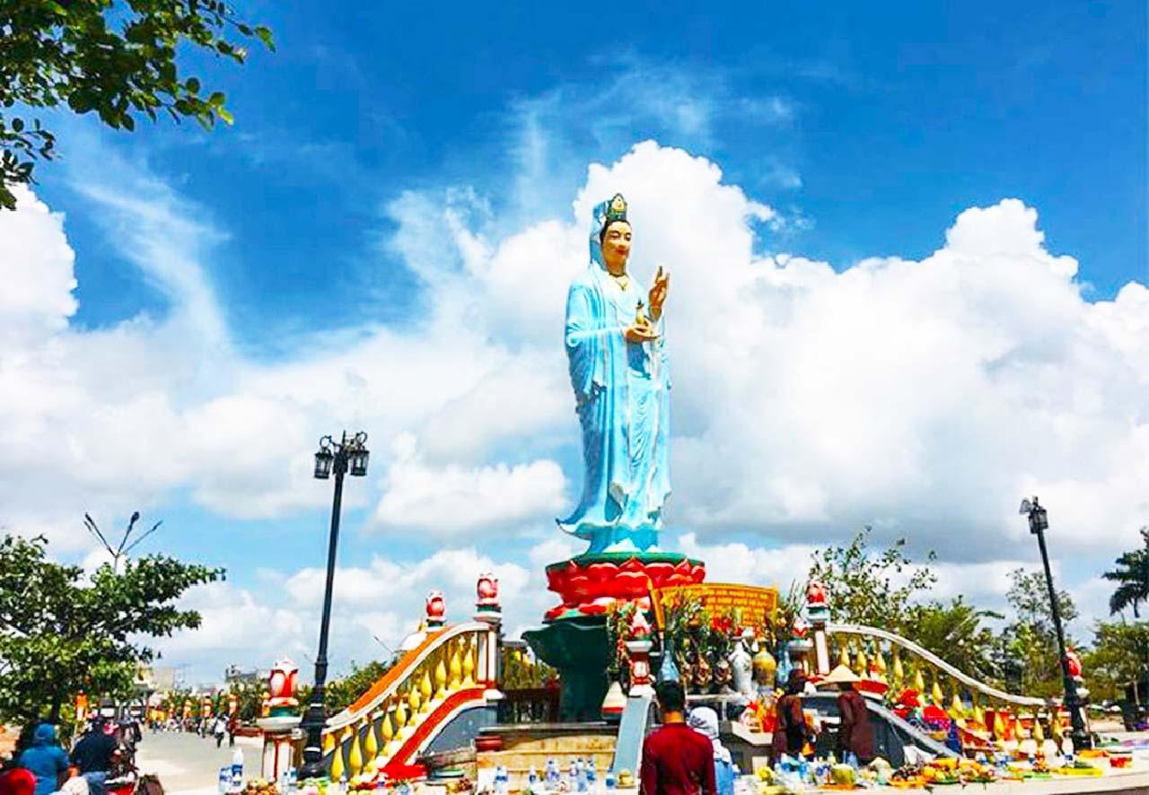 Review địa điểm tham quan nhà Công Tử Bạc Liêu, giá vé, kiến trúc 2022 48 Review Tham Quan Nhà Công Tử Bạc Liêu ở đâu, Giá Vé, Kiến Trúc 2022 - Review Kinh Nghiệm Du Lịch Tham Quan Đi Phượt Việt Nam