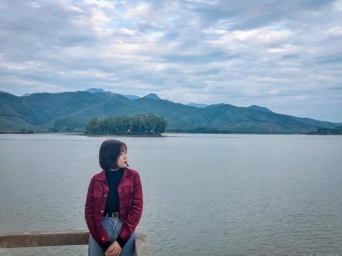 Review hồ Khe Chè Quảng Ninh ở đâu, ăn gì, có gì, đường đi từ A-Z 2022 20 Review Hồ Khe Chè Quảng Ninh ở đâu, ăn Gì, Có Gì, đường đi Từ A-Z 2022 - Review Kinh Nghiệm Du Lịch Tham Quan Đi Phượt Việt Nam