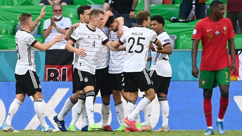 Giải ngoại hạng Armenia được tổ chức quy mô như thế nào?