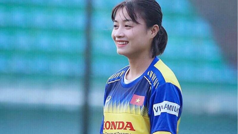 Cầu thủ Hoàng Thị Loan - Bông hoa vàng của tuyển Việt Nam