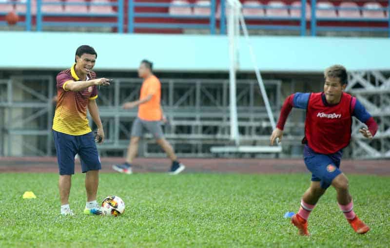 Tiểu sử cầu thủ bóng đá Phan Văn Tài Em - CLB Long An