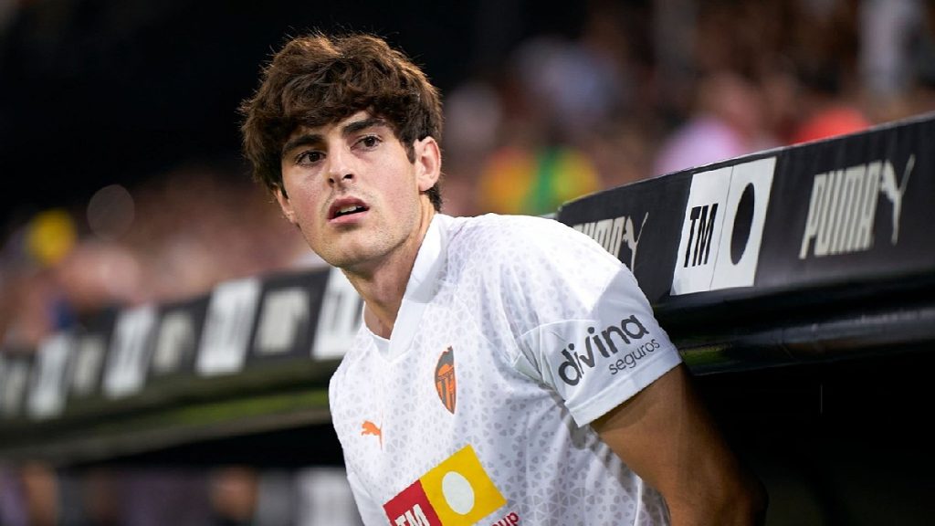 Tiểu sử Javi Guerra - Footbalium