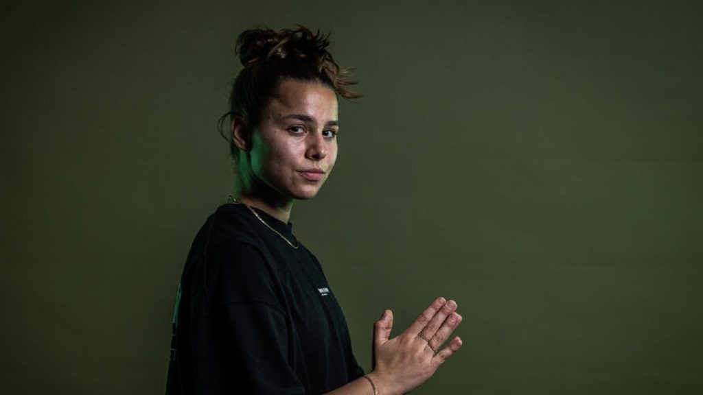 Tiểu sử Lena Oberdorf - Footbalium