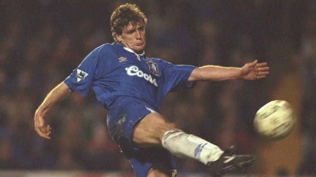 Tiểu sử của Mark Hughes - Footbalium