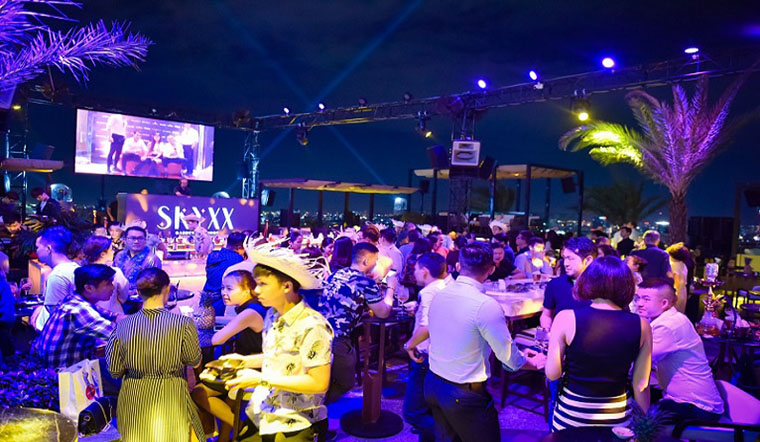 Quán bar Sài Gòn: 5 quán bar nổi tiếng để quẩy ở Sài Gòn