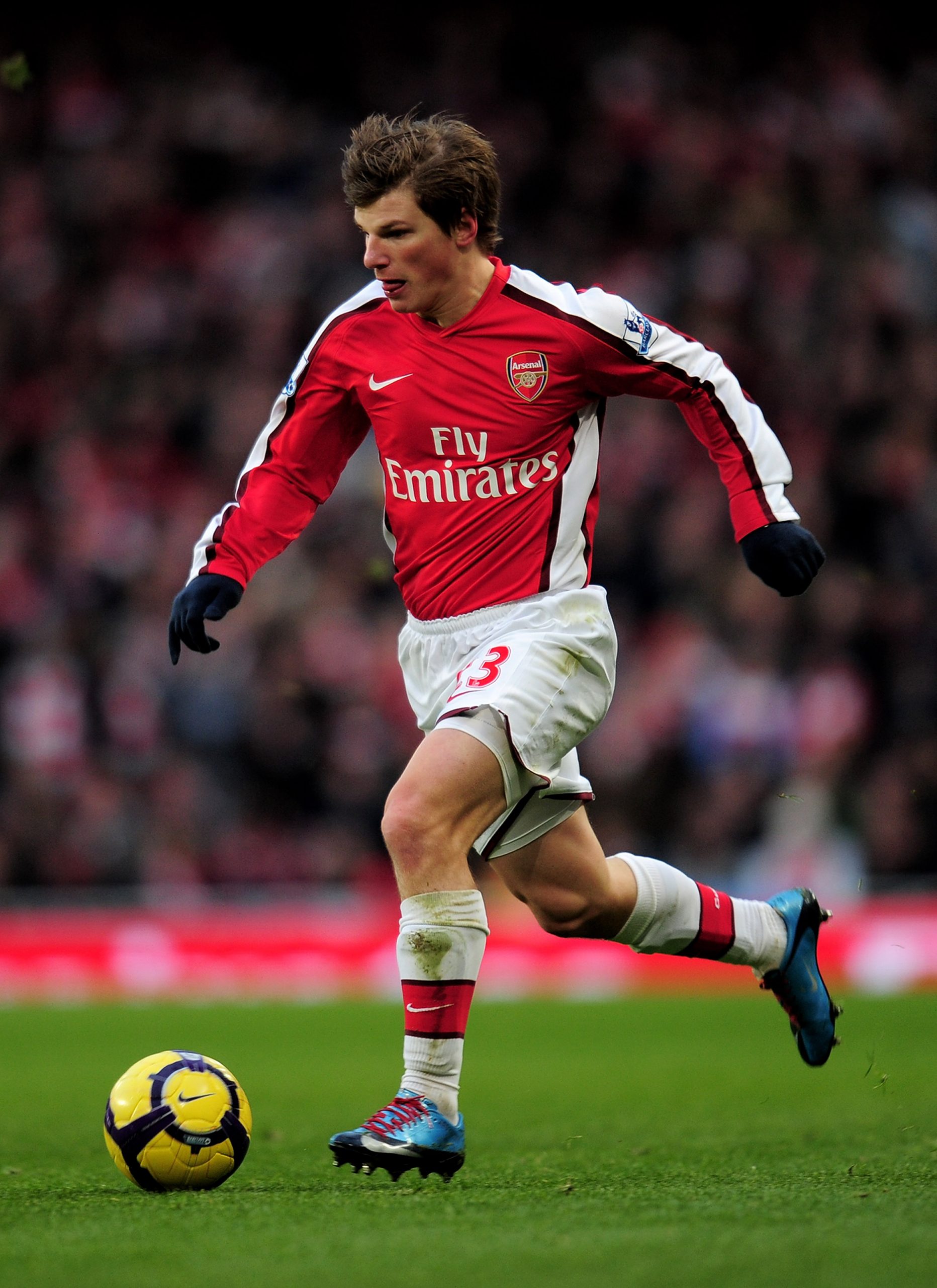 Giá trị tài sản của Andrei Arshavin - Wiki, Tuổi, Cân nặng và Chiều cao, Các mối quan hệ, Gia đình, v.v. - LuxLux