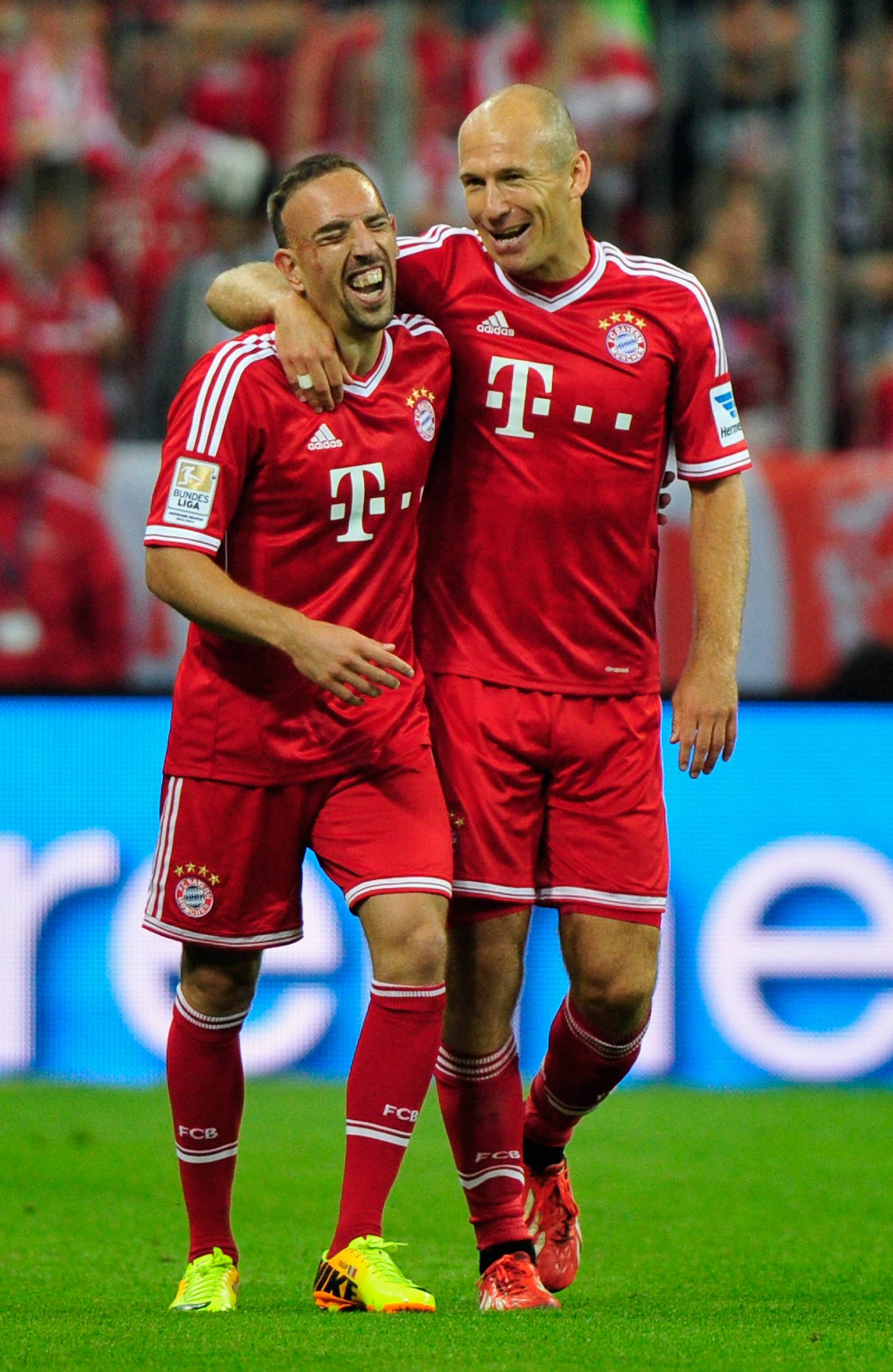 Arjen Robben Net Worth - Wiki, Tuổi, Cân nặng và Chiều cao, Các mối quan hệ, Gia đình, v.v. - LuxLux