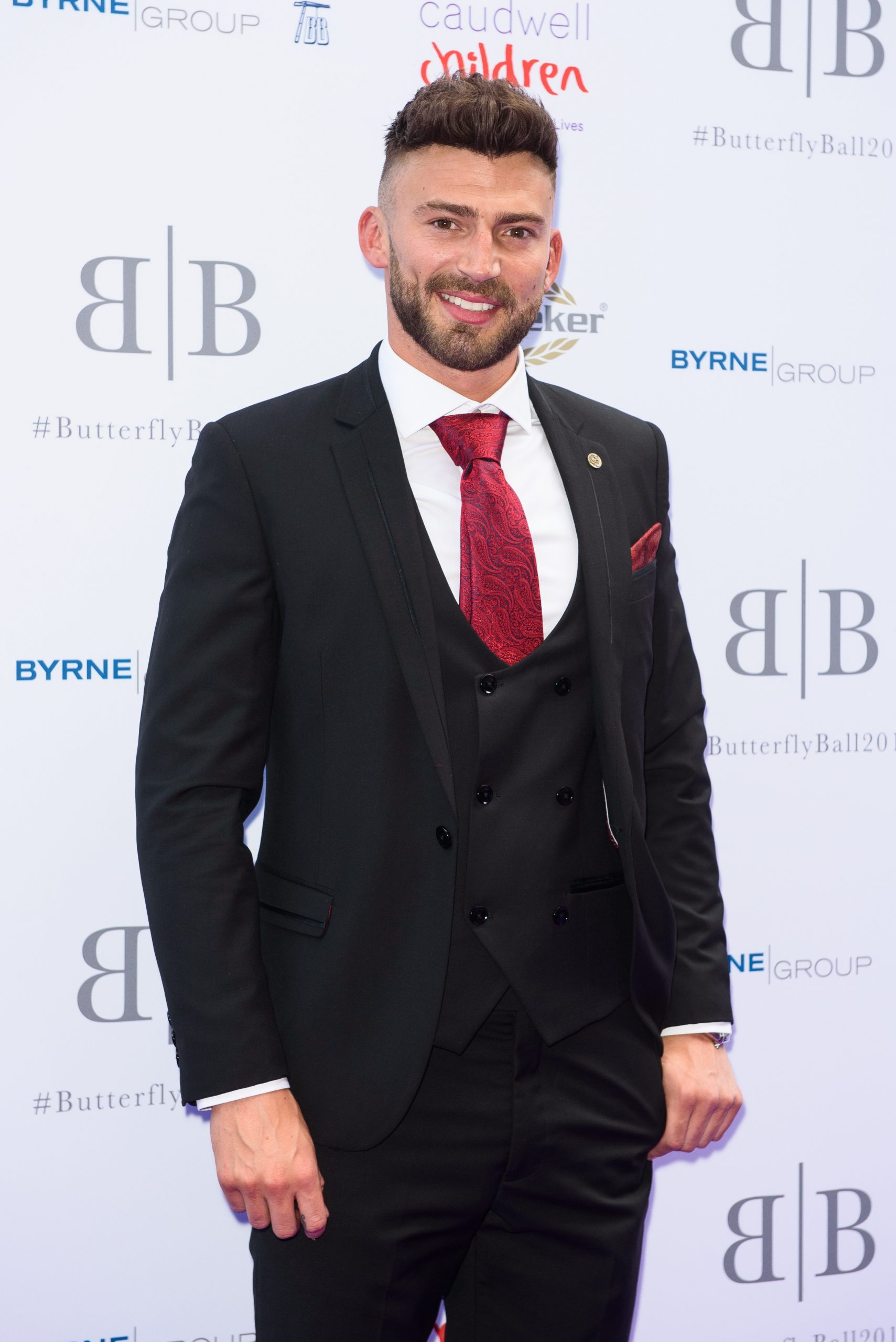 Giá trị tài sản ròng của Jake Quickenden - Wiki, Tuổi, Cân nặng và Chiều cao, Các mối quan hệ, Gia đình, v.v. - LuxLux