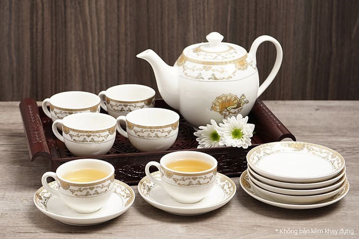 Bộ 14 ấm sứ Minh Châu ngựa vàng MC-BAT01 bằng sứ tráng men trắng nổi bật họa tiết ngựa vàng xinh xắn Top 20 quà tặng mừng thọ cho người già lớn tuổi ý nghĩa nhất