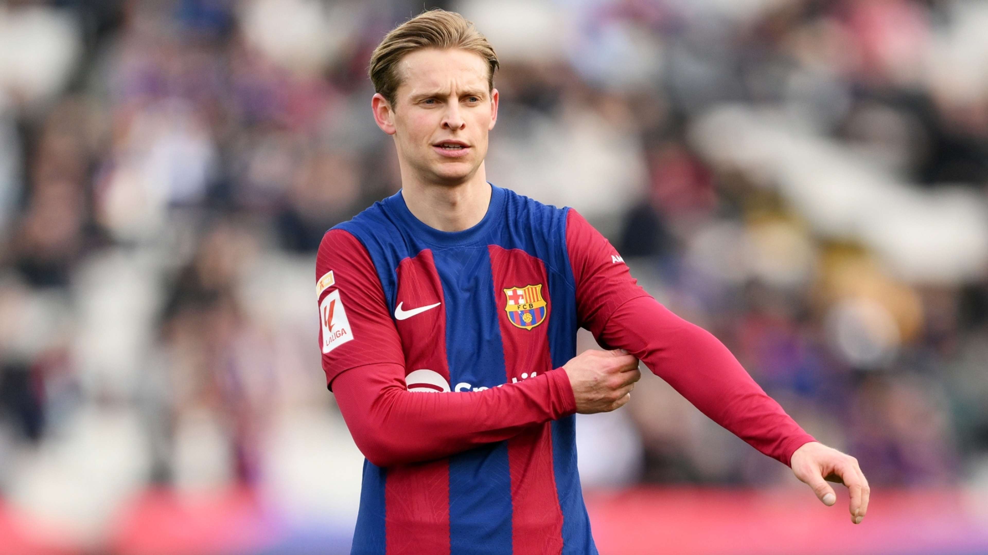 Chuyển nhượng: Bayern Munich đưa Frenkie De Jong của Barcelona vào 'tầm ngắm' | Goal.com Việt Nam