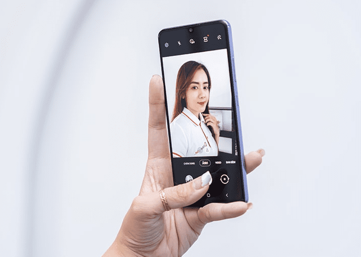 Nằm mơ thấy điện thoại có ý nghĩa gì? Tôi nên đặt cược vào con số nào?