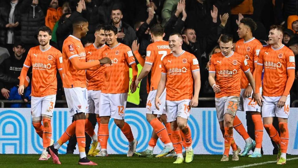 Lịch Sử Clb Blackpool FC - Clb Đại Diện Cho Thị Trấn Blackpool