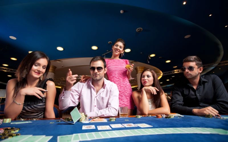 ăn trộm poker hitclub 4 Steal poker là gì? Cách steal poker HitClub hiệu quả