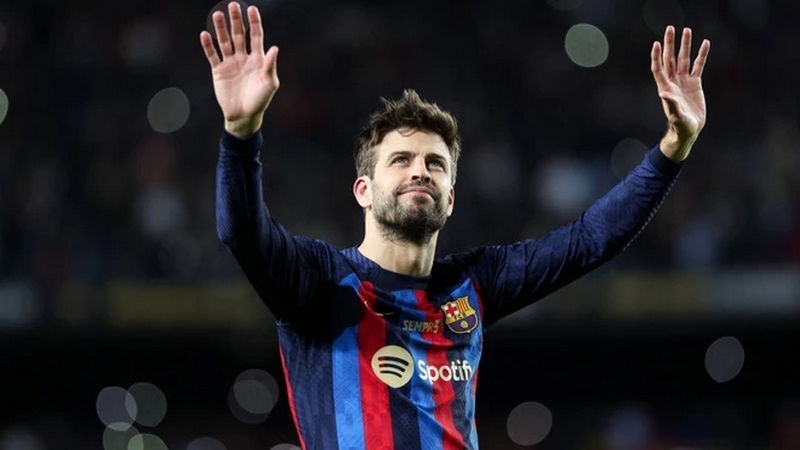 Gerard Pique cũng có sự nghiệp ấn tượng tại Barça Top 7 hậu vệ Barca vĩ đại nhất lịch sử: Đội trưởng vĩ đại