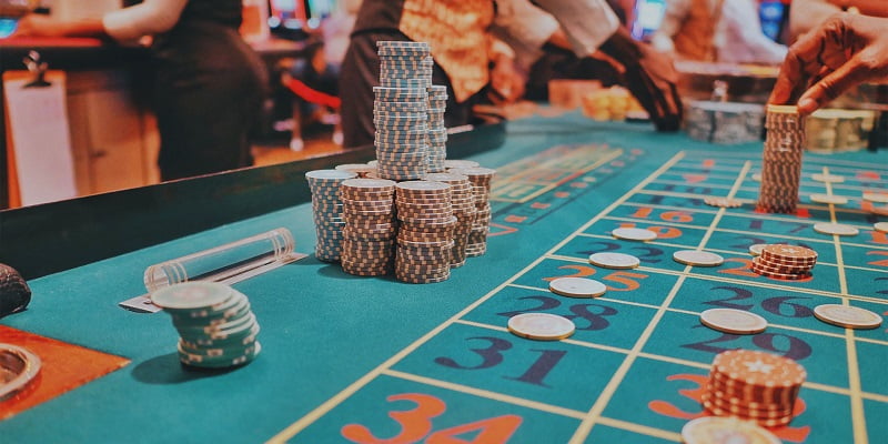Chặn cược poker khi bạn có ván bài dễ bị tổn thương trên sông Block Bet Poker và kinh nghiệm chơi Block Bet hiệu quả nhất