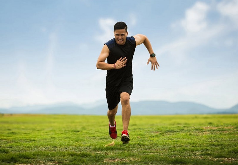 Hướng dẫn cách tăng thể lực trong bóng đá theo khoa học