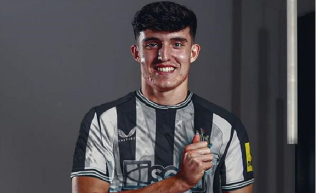 Khám phá top 5 hậu vệ xuất sắc nhất CLB Newcastle