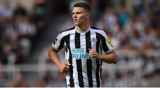 Khám phá top 5 hậu vệ xuất sắc nhất CLB Newcastle