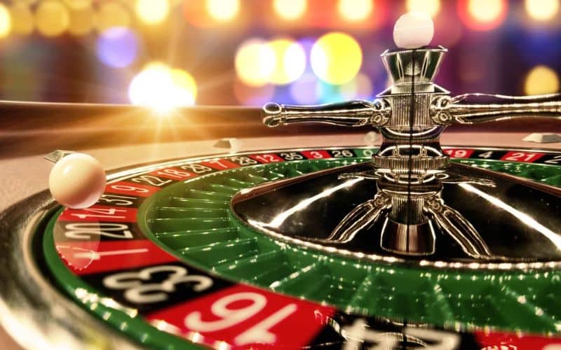 Cách chơi roulette và chiến thắng mọi trò chơi từ một chuyên gia