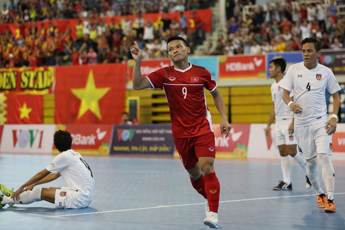 futsal-la-gi-2 FUTSAL là gì? Luật thi đấu bóng đá FUTSAL