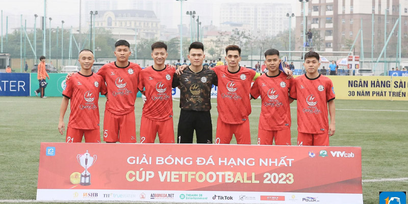 Mới nhất 7 luật bóng đá side theo chuẩn