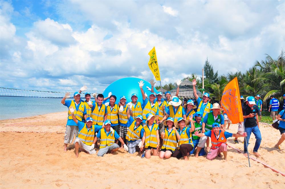 Top 10 trò chơi team building ngoài trời hấp dẫn nhất