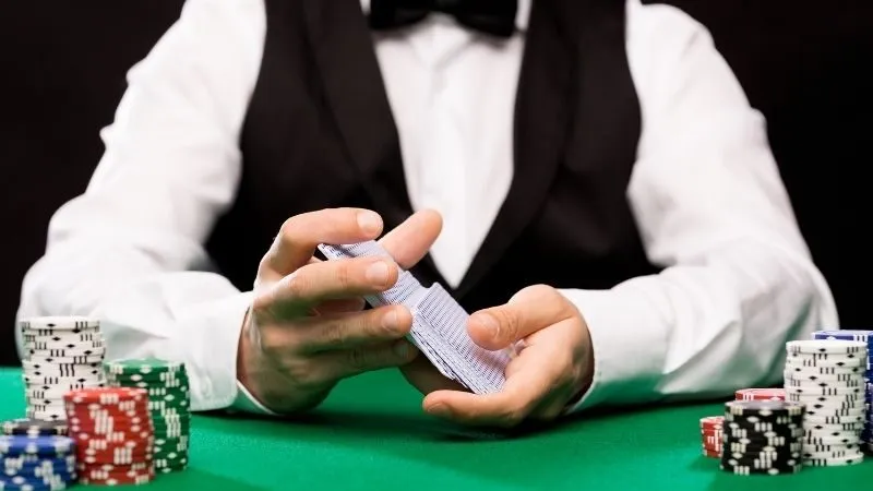Mẹo đọc bài của đối thủ trong poker