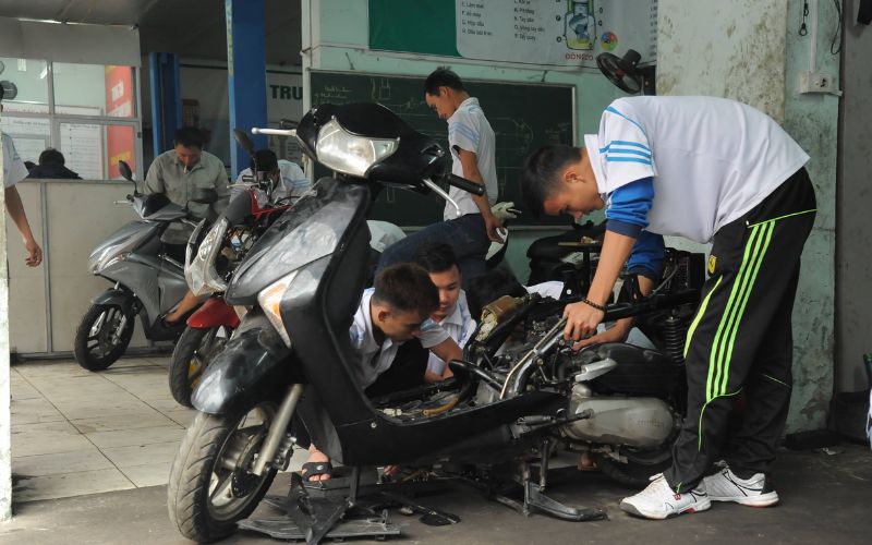 sửa chữa ô tô lưu động gần tôi