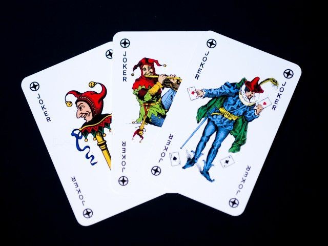 Lá Bài Joker Có Ý Nghĩa Gì? Nguồn Gốc Đặc Biệt Của Lá Bài Joker