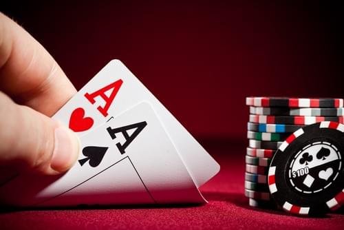 Mẹo chơi bài blackjack luôn thắng mà bạn cần biết