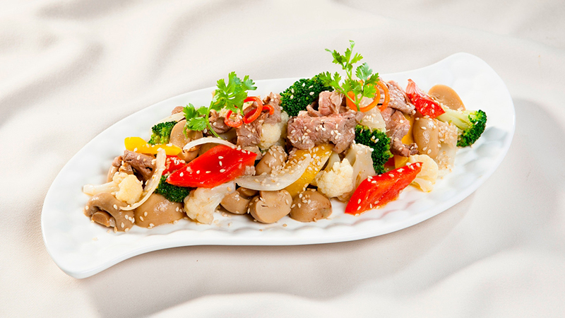 Thịt bò xào nấm Thịt bò xào nấm