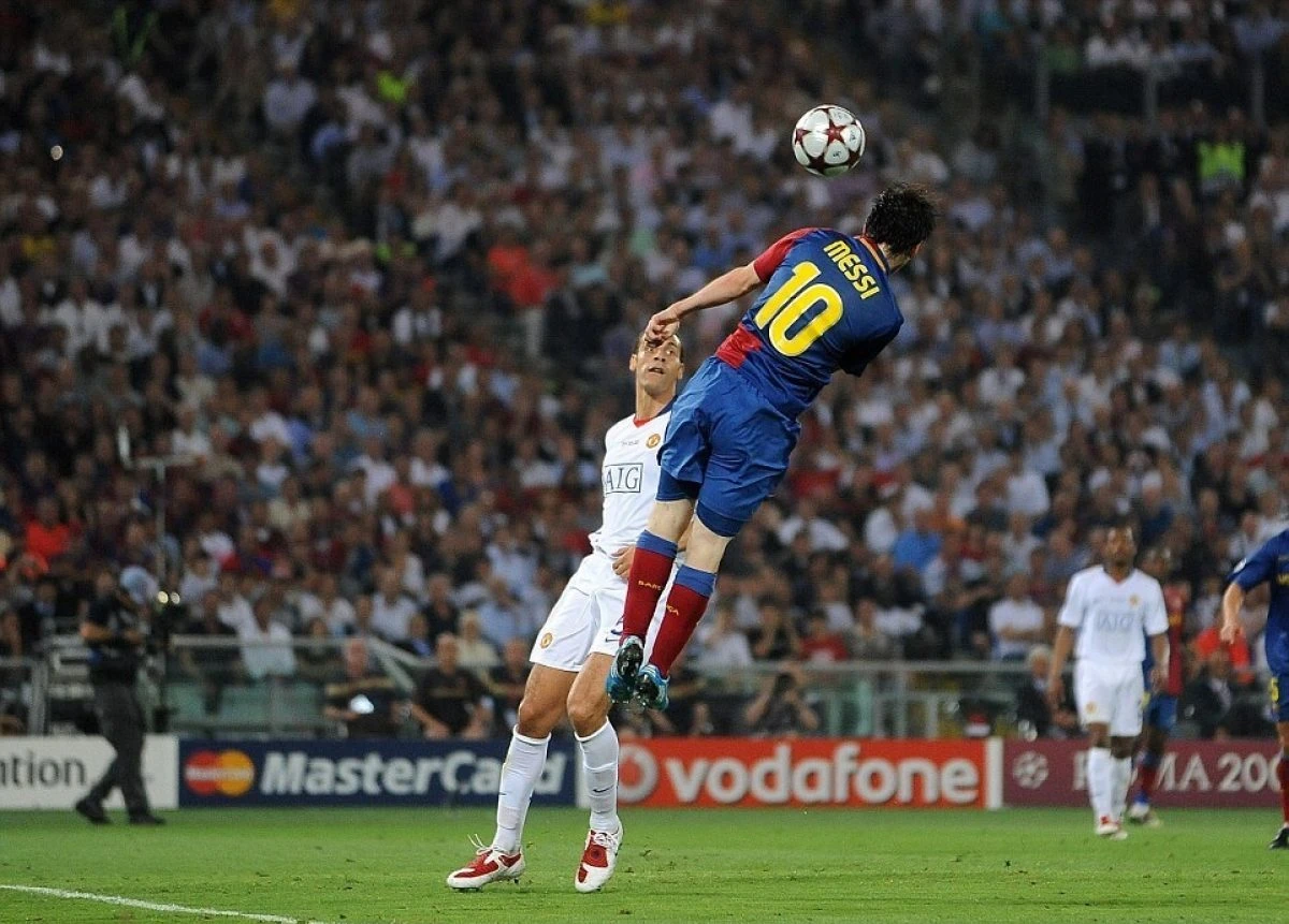 Tiêu đề là gì? 3 cách thực hiện cú đánh đầu chuẩn xác và hiệu quả - SaiGonrugby10s