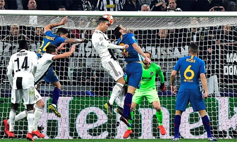 Tiêu đề là gì? 3 cách thực hiện cú đánh đầu chuẩn xác và hiệu quả - SaiGonrugby10s