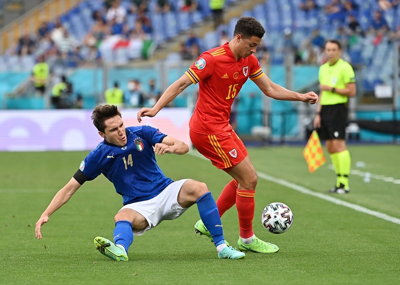 Cách chơi hậu vệ 11 người hiệu quả nhất trong trận đấu