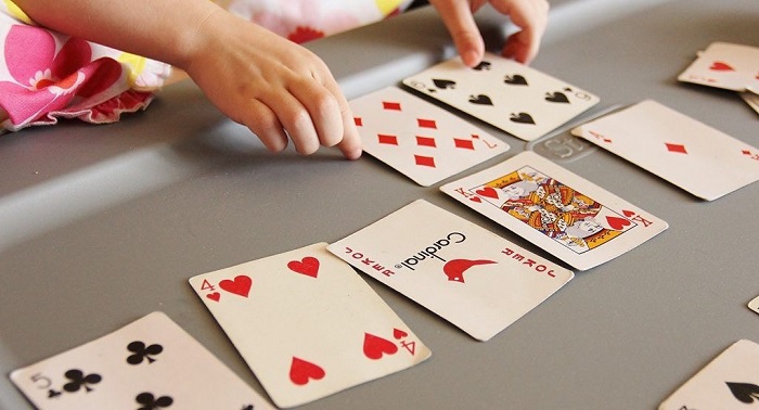 Chiến Thuật Chơi Bài Phỏm – Cách Chơi Bài Hiệu Quả