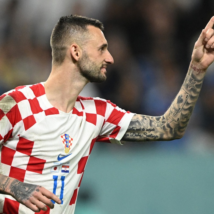 Tiền vệ Brozovic lập kỷ lục thế giới trong trận đấu với Nhật Bản - Tuổi Trẻ Online