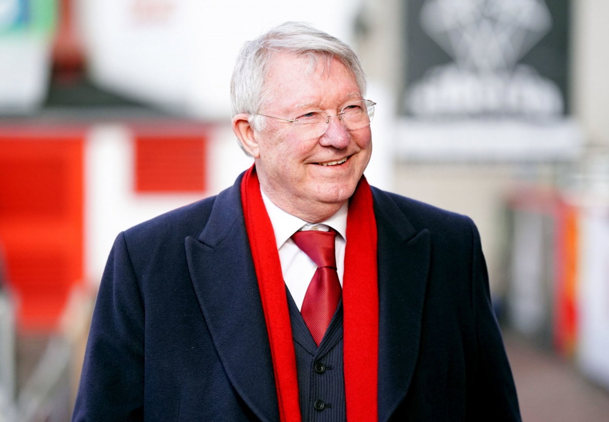 Sir Alex Ferguson trở lại làm việc tại MU