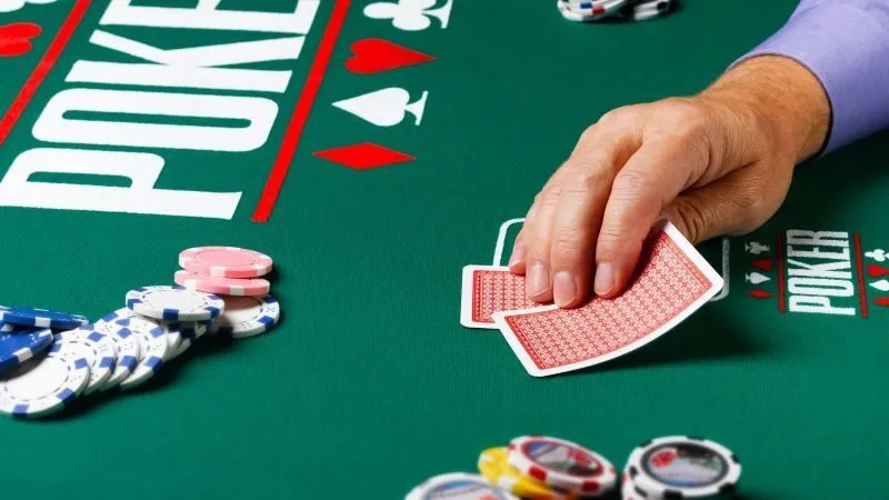 Bật Mí Kinh Nghiệm Chơi Poker Hiệu Quả Cho Người Mới Bắt Đầu