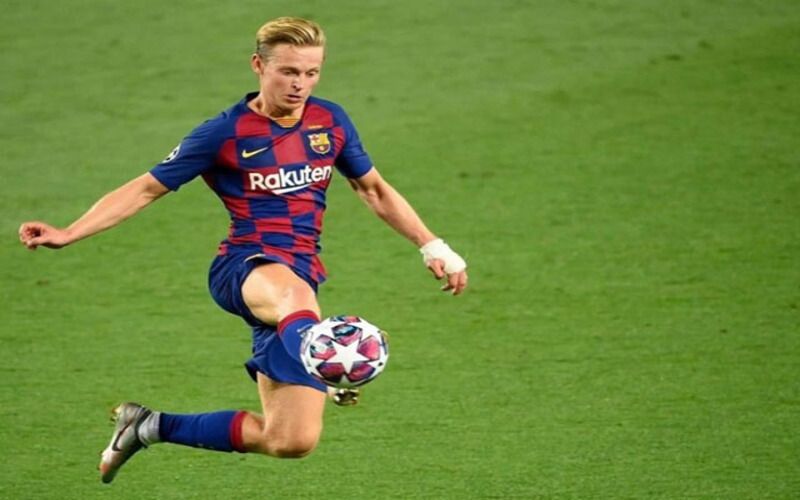 Tiền vệ trụ là gì? Top 5 Tiền Vệ Mỏ Neo Xuất Sắc Nhất Hiện Nay