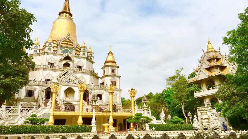 Ghé thăm 8 ngôi chùa linh thiêng và đẹp nhất Sài Gòn 3