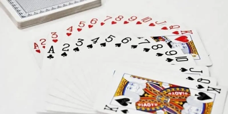 Chi tiết về cách chơi Tiến Lên