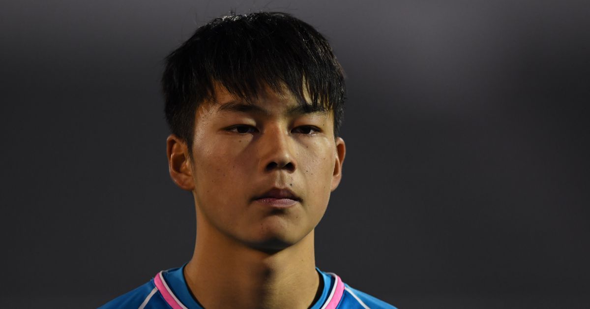 Bayern Munich II đang tìm cách ký hợp đồng với cầu thủ trẻ người Nhật Taichi Fukui từ câu lạc bộ J-League Sagan Tosu - Bavarian Football Works